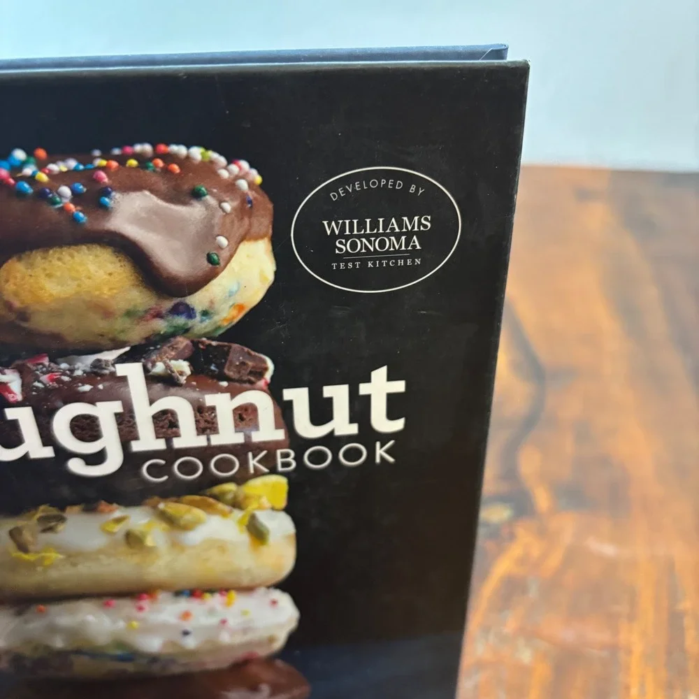 Williams‎ Sonoma The Doughnut Cookbook Baked & Fried Recipes Hardcover 2016